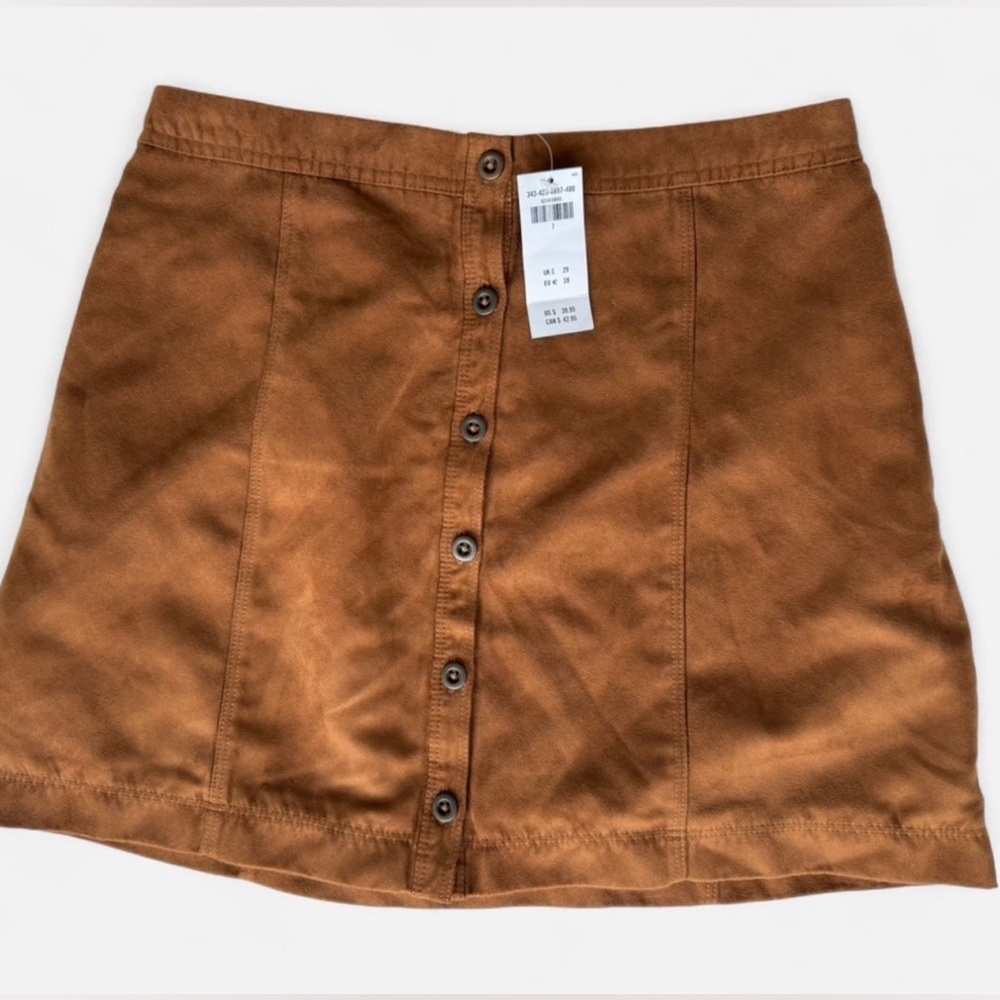 Button-Front Brown Faux Suede Mini Skirt NWT Women’s Size 7 A-Line